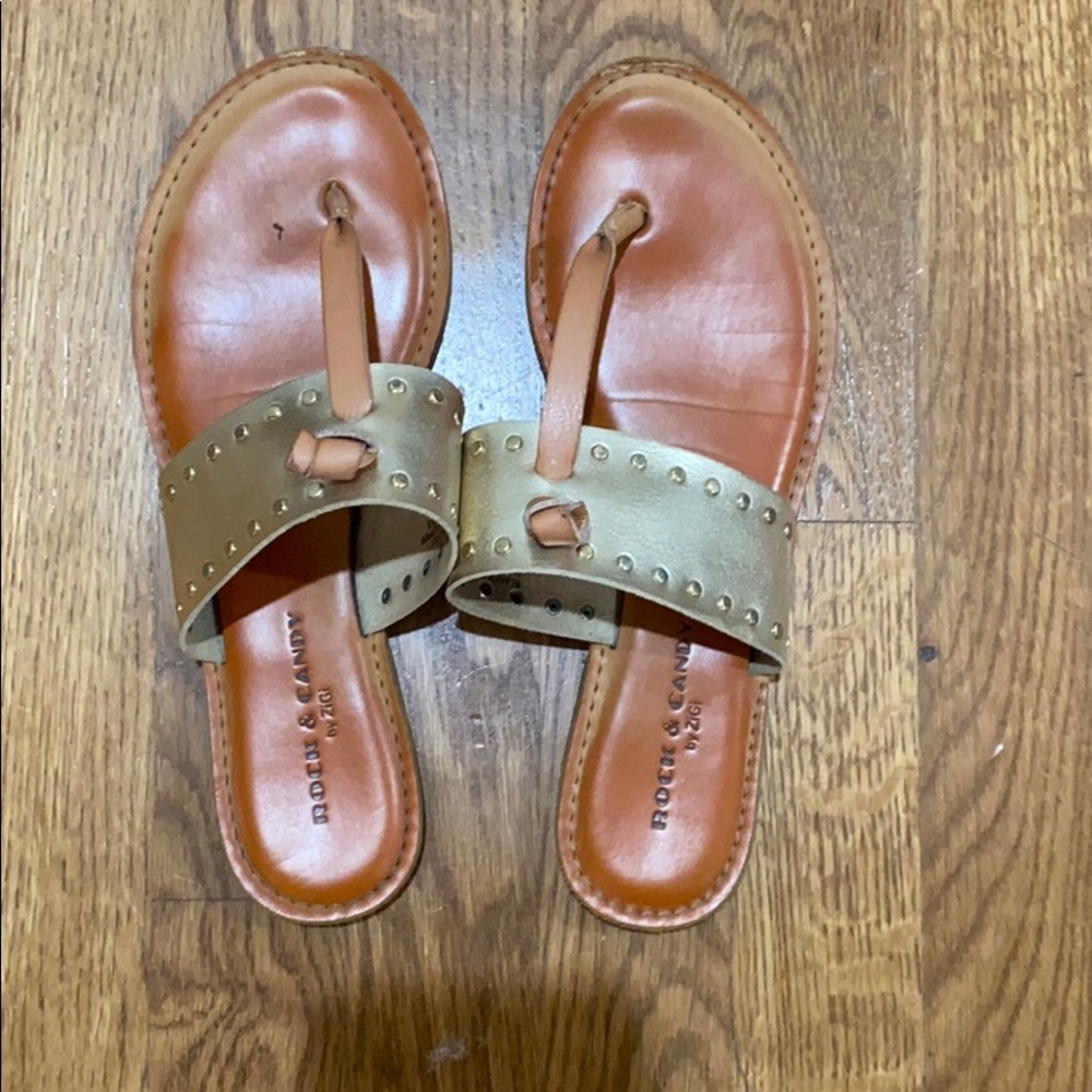 super cute flip flops